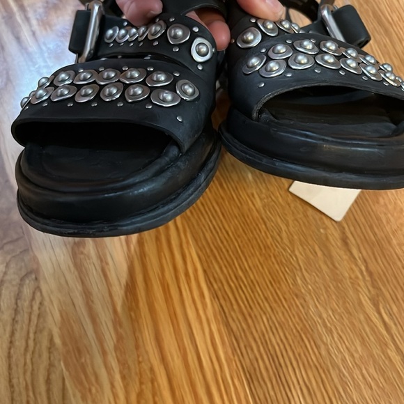 A.S. 98 Nyx Studded Sandals Size 7 NWT - Picture 13 of 16